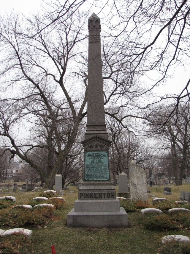 Graceland Cemetery, Chicago, Illinois