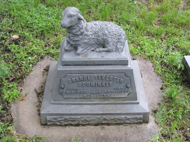 Woodland Cemetery, Des Moines, Iowa